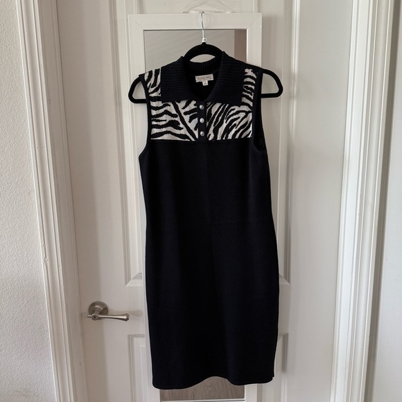 St John Sport Size Small Color Blue White Wool and Rayon Dress - Picture 2 of 6